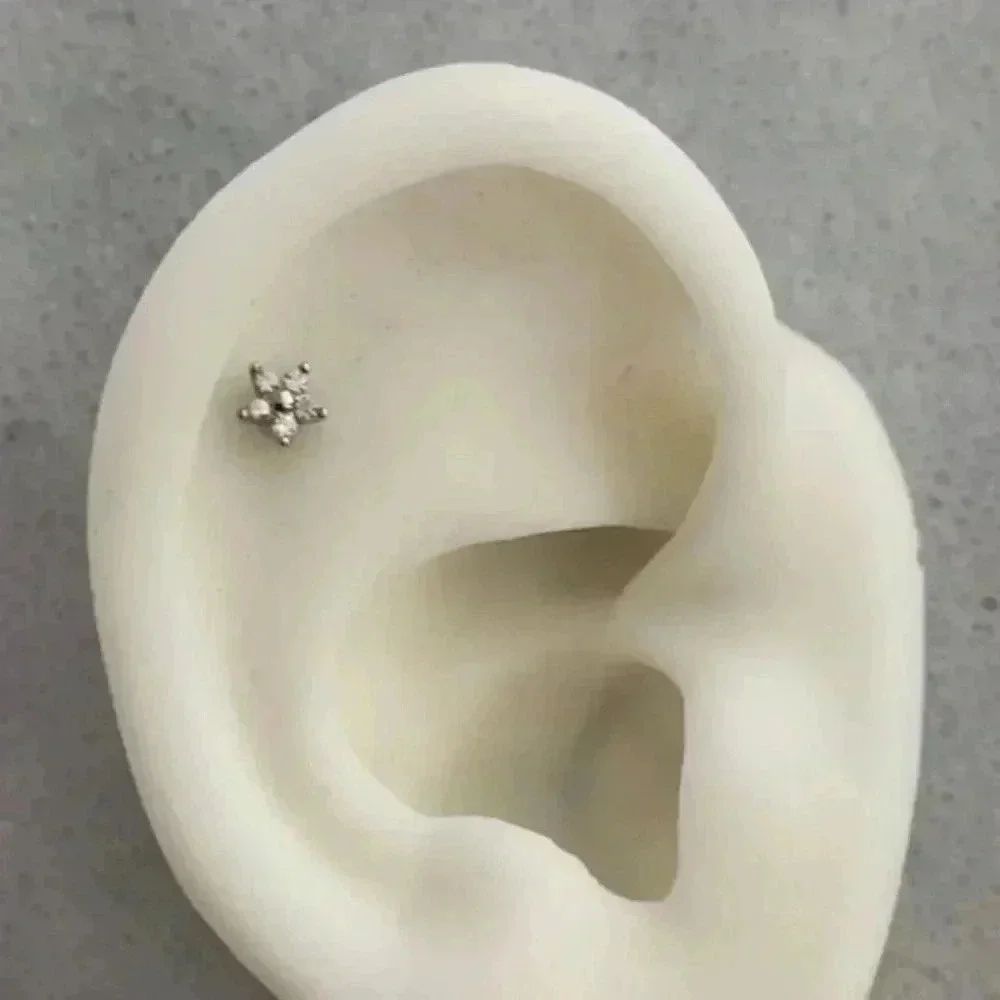 COPY - Silver Crystal Flower Micro Mini Cartilage Earring - Picture 1 of 4